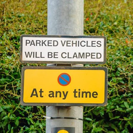 car-towed-clamped-guide-e1635247447550